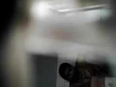 അവളുടെ പൂറ്റിൽ തലോടി