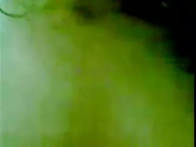 ഗാർട്ടർ വുമണിൽ പുരുഷന്മാർ കുടുങ്ങി